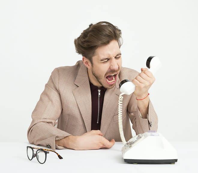 Comment gérer efficacement les appels téléphoniques professionnels ?